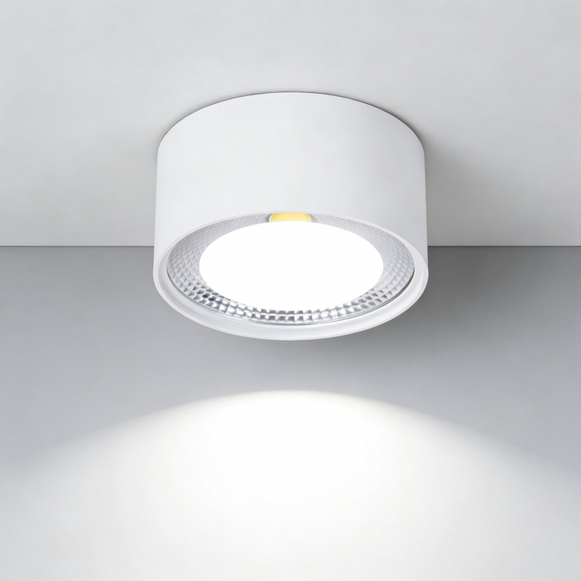 WTA.O02.007.V0.18 WERTMARK TECHNICAL ALTAIR светильник точечный накладной, LED, 18W, 3000/4000/5500K